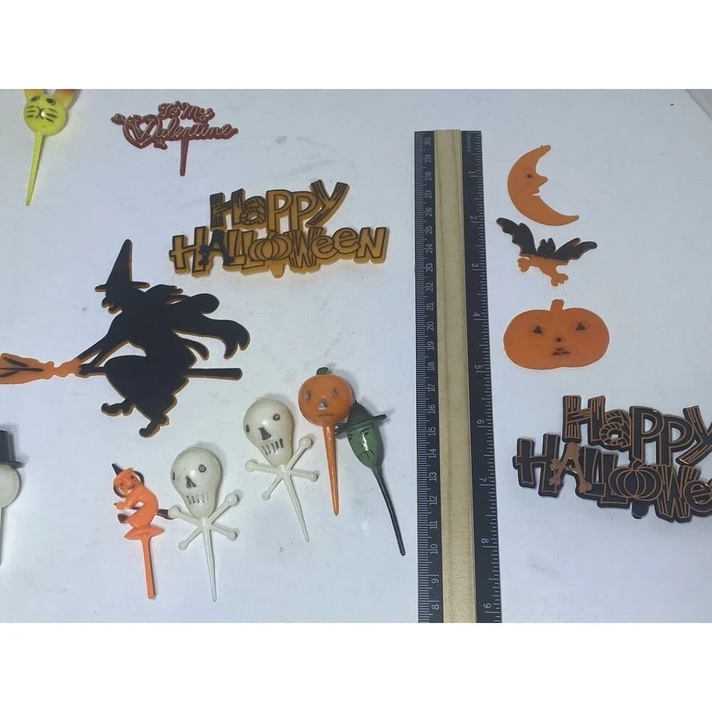 20 Vtg Cupcake Cake Topper Floral Picks Halloween Easter Thanksgiving Christmas
